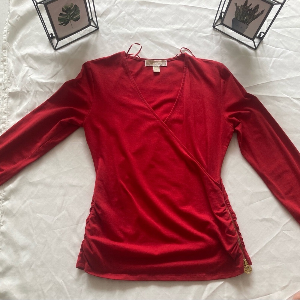 Michael Kors top Red long sleeve. Size PM
